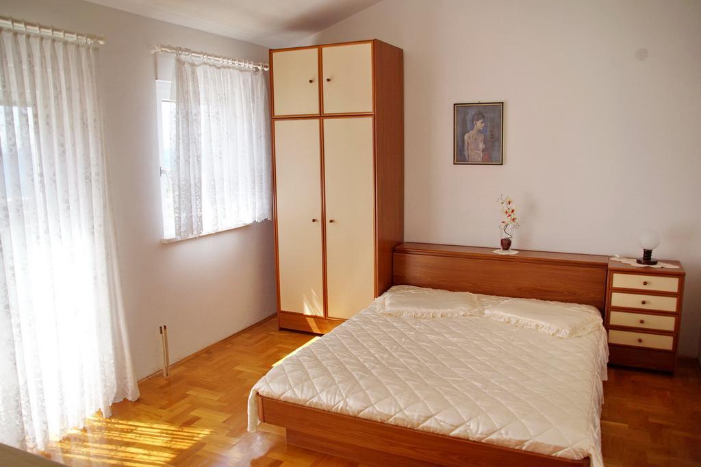Apartment Brane Podstrana